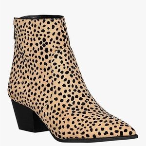 Stylish Leopard Print Ankle Booties, new W/O tags